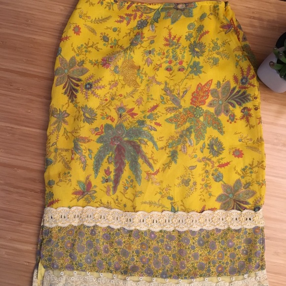 Free People Dresses & Skirts - Free People Skirt  Boho Yellow Floral Size 4